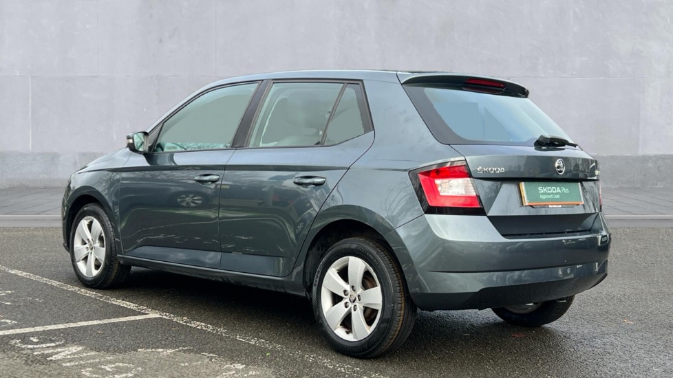 Used Skoda Fabia 2015 for sale - 76851231: Photo 3