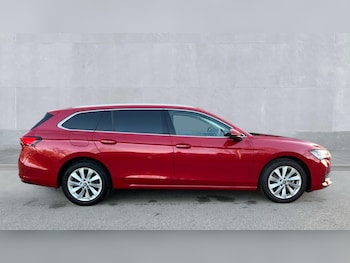 Used Skoda Superb 2025 for sale - 76540009: Photo