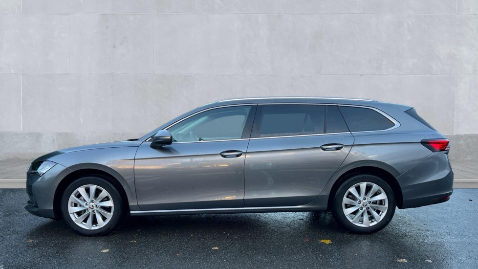 Used Skoda Superb 2024 for sale - 76442066: Photo 9