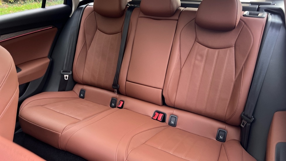 Used Skoda Superb 2025 for sale - 76672599: Photo 15