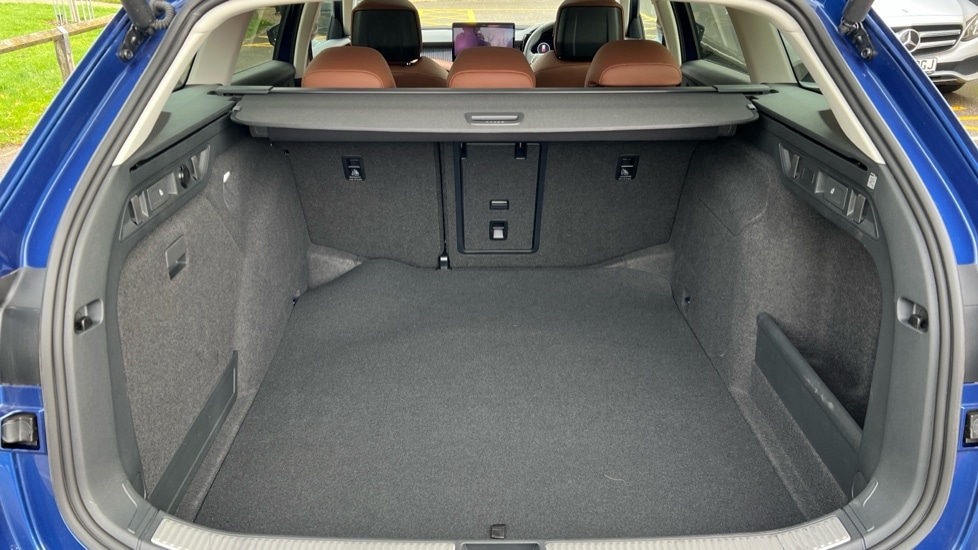 Used Skoda Superb 2025 for sale - 76672599: Photo 16