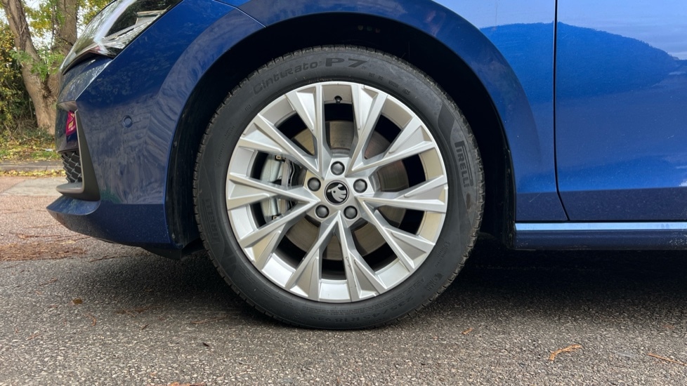 Used Skoda Superb 2025 for sale - 76672599: Photo 19