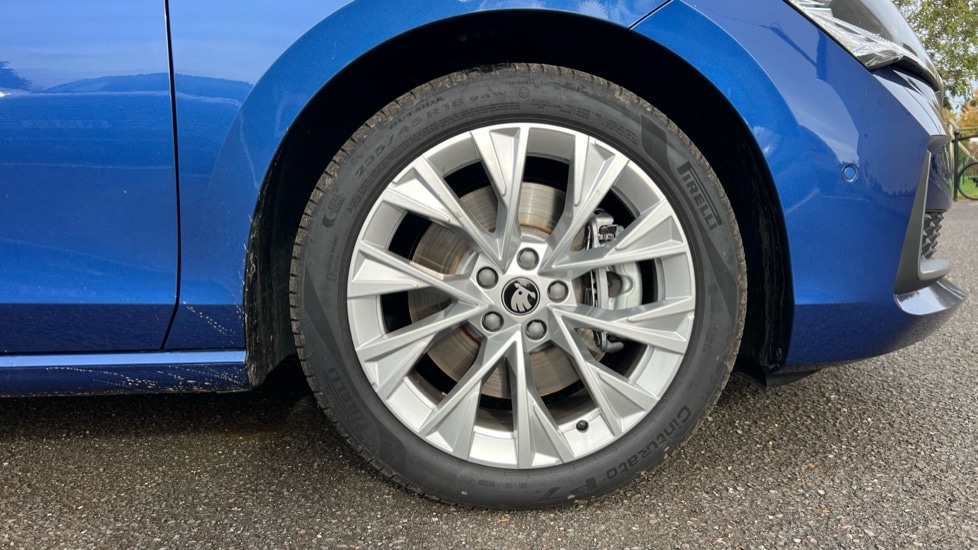 Used Skoda Superb 2025 for sale - 76672599: Photo 20