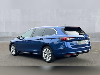 Used Skoda Superb 2025 for sale - 76672599: Photo