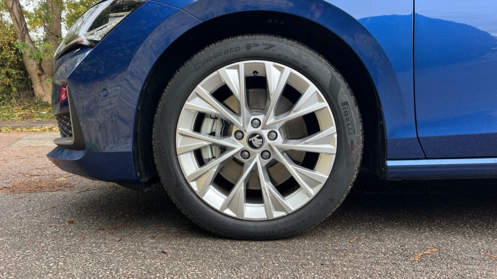 Used Skoda Superb 2025 for sale - 76672599: Photo 5