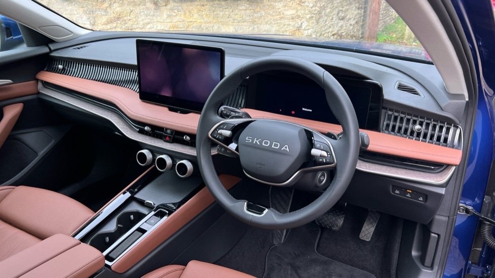 Used Skoda Superb 2025 for sale - 76672599: Photo 6