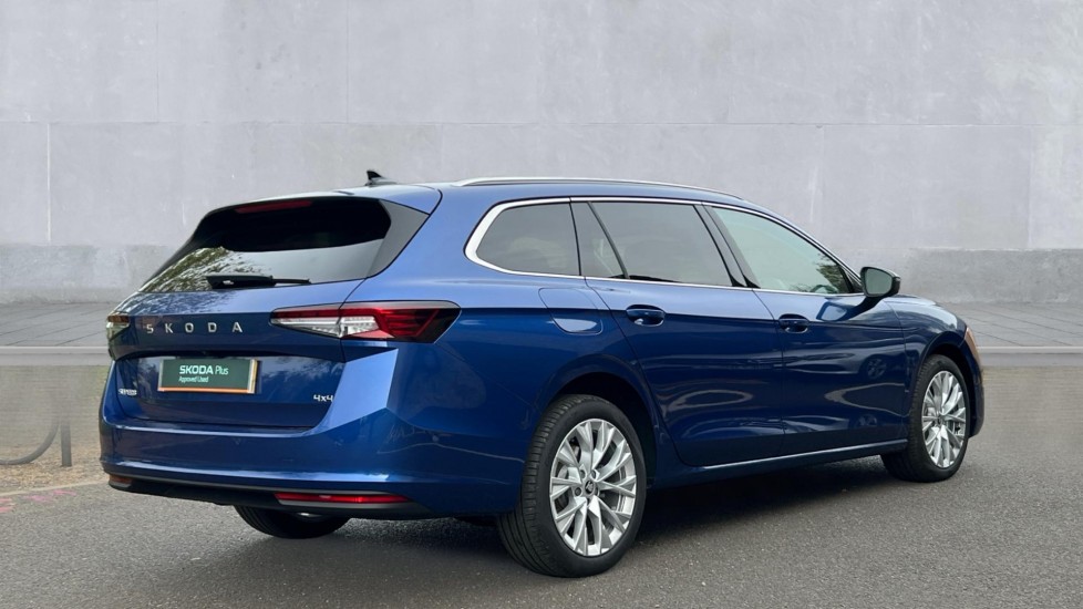 Used Skoda Superb 2025 for sale - 76672599: Photo 8