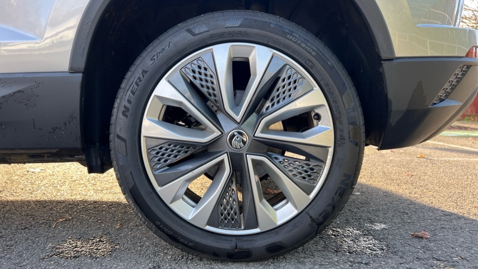 Used Skoda Karoq 2024 for sale - 76487285: Photo 18