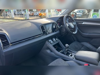 Used Skoda Karoq 2024 for sale - 76487285: Photo