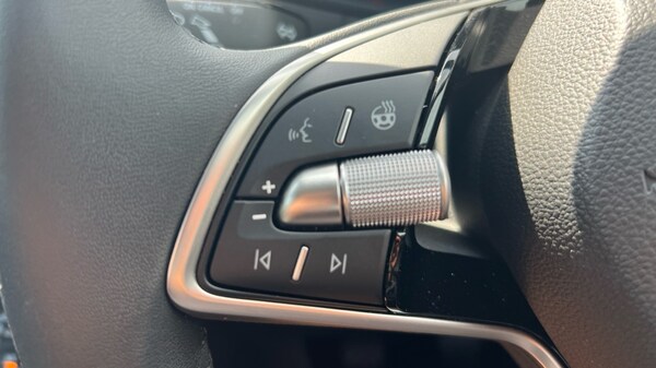 Used Skoda Karoq 2024 for sale - 75439153: Photo 21