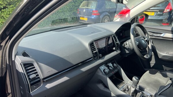 Used Skoda Karoq 2024 for sale - 75439153: Photo 2