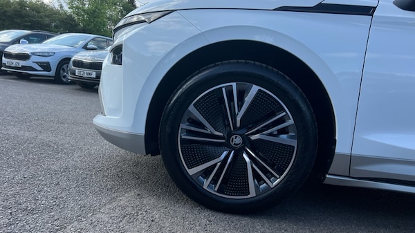 Used Skoda Enyaq 2025 for sale - 75439096: Photo 19