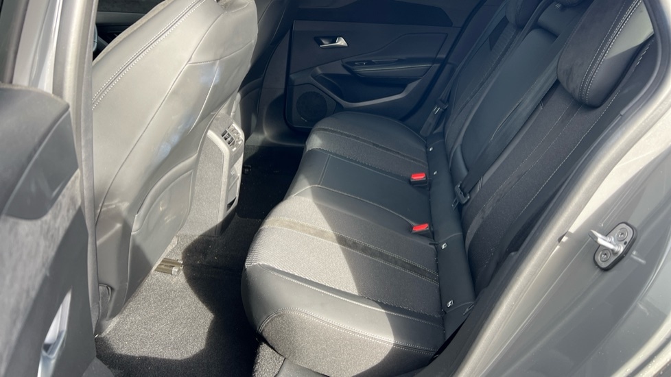 Used Peugeot 308 2024 for sale - 76332129: Photo 14