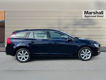 Used Volvo V60 2016 for sale - 75554372: Photo
