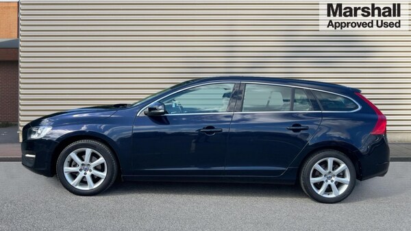 Used Volvo V60 2016 for sale - 76161533: Photo 6