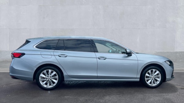 Used Skoda Superb 2024 for sale - 75439162: Photo 4