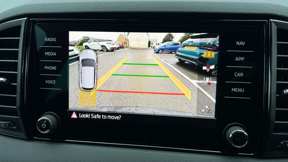 Used Skoda Karoq 2025 for sale - 76168757: Photo 22