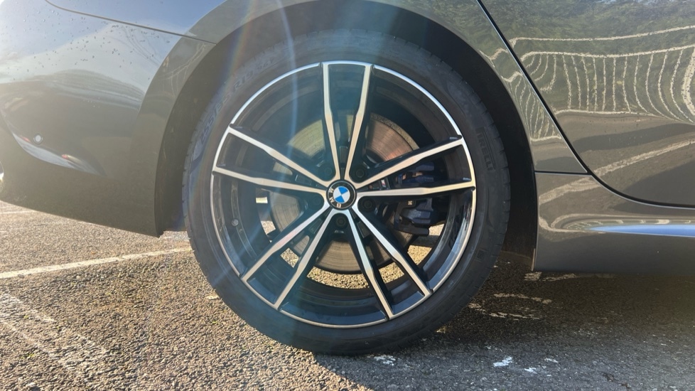 Used BMW 3 Series 2019 for sale - 76575076: Photo 19