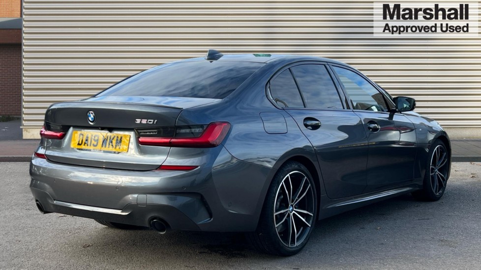 Used BMW 3 Series 2019 for sale - 76575076: Photo 3