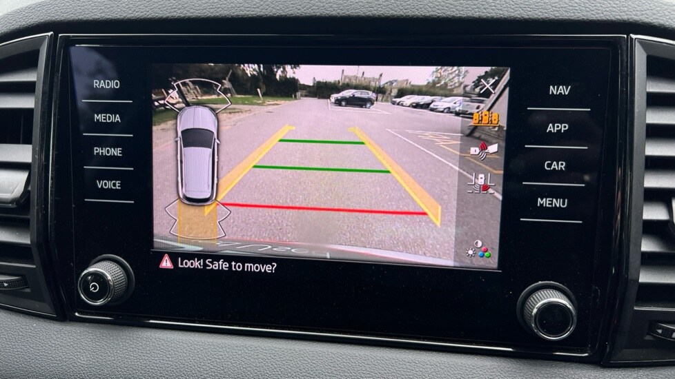 Used Skoda Karoq 2025 for sale - 76014888: Photo 22