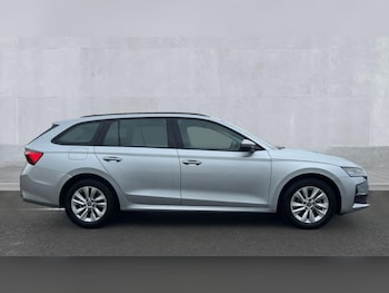 Used Skoda Octavia 2025 for sale - 76420277: Photo