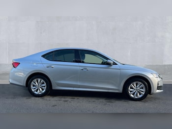 Used Skoda Octavia 2024 for sale - 75929927: Photo