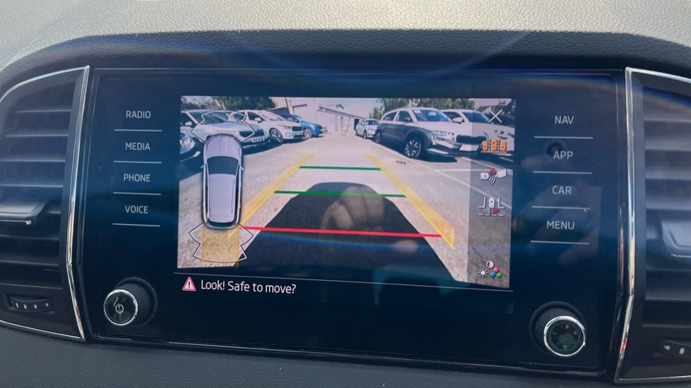 Used Skoda Karoq 2024 for sale - 76977634: Photo 22