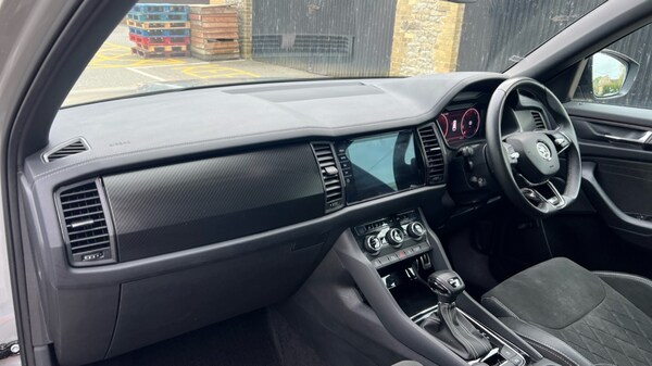 Used Skoda Kodiaq 2023 for sale - 76168645: Photo 2