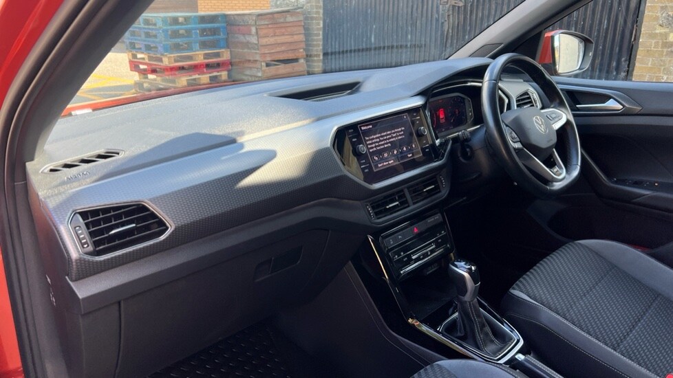 Used Volkswagen T-Cross 2022 for sale - 76034002: Photo 10