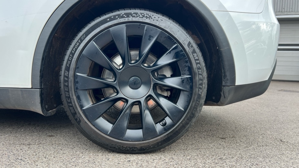 Used Tesla Model Y 2022 for sale - 76597990: Photo 18