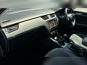 Used Skoda Octavia 2018 for sale - 75439093: Photo