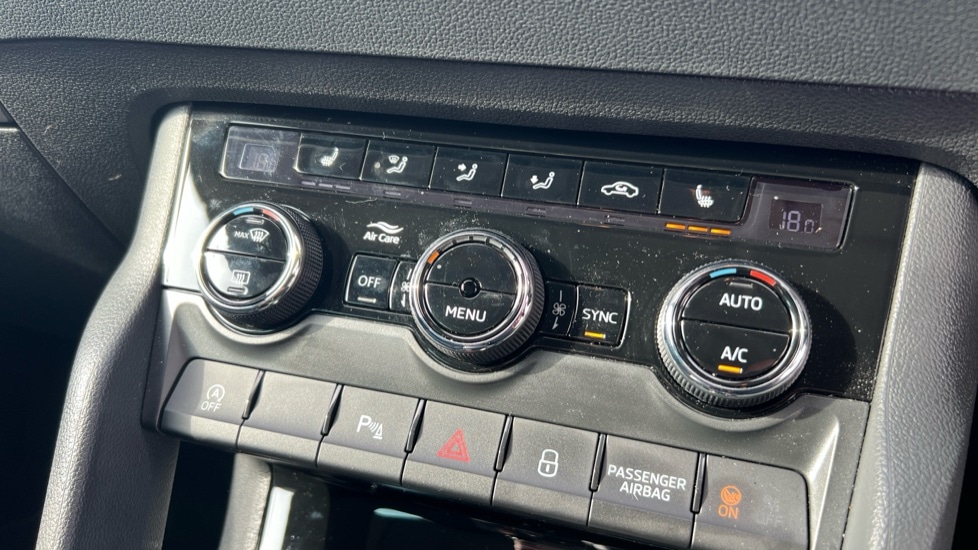 Used Skoda Karoq 2025 for sale - 76609732: Photo 21