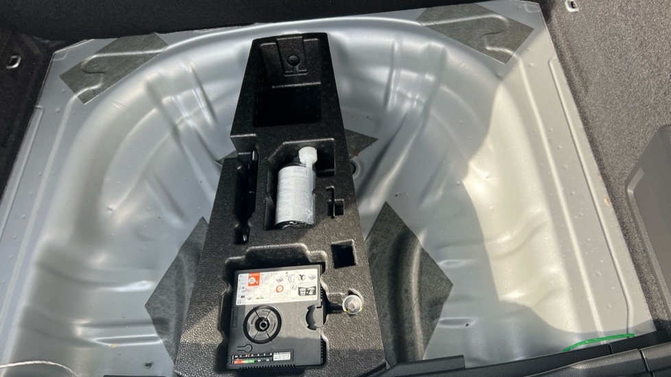 Used Skoda Karoq 2025 for sale - 76609732: Photo 29