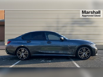 Used BMW 3 Series 2019 for sale - 76826802: Photo