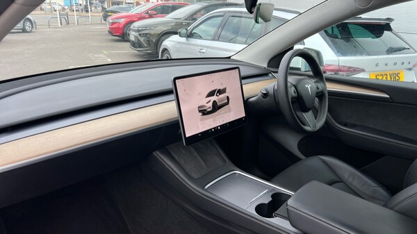 Used Tesla Model Y 2022 for sale - 76116837: Photo 10