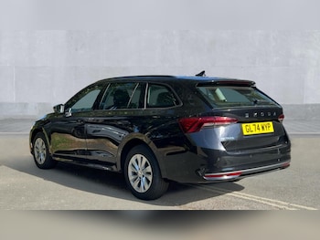 Used Skoda Octavia 2024 for sale - 75929808: Photo