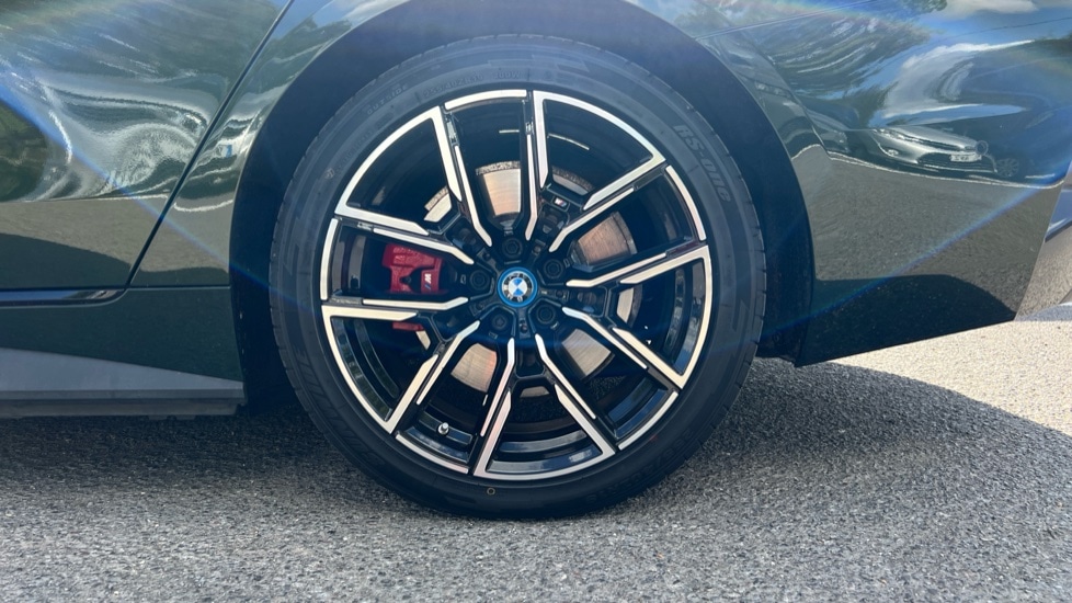 Used BMW i4 2023 for sale - 76190925: Photo 18
