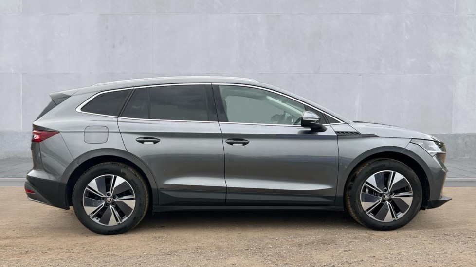 Used Skoda Enyaq 2024 for sale - 76523646: Photo 4