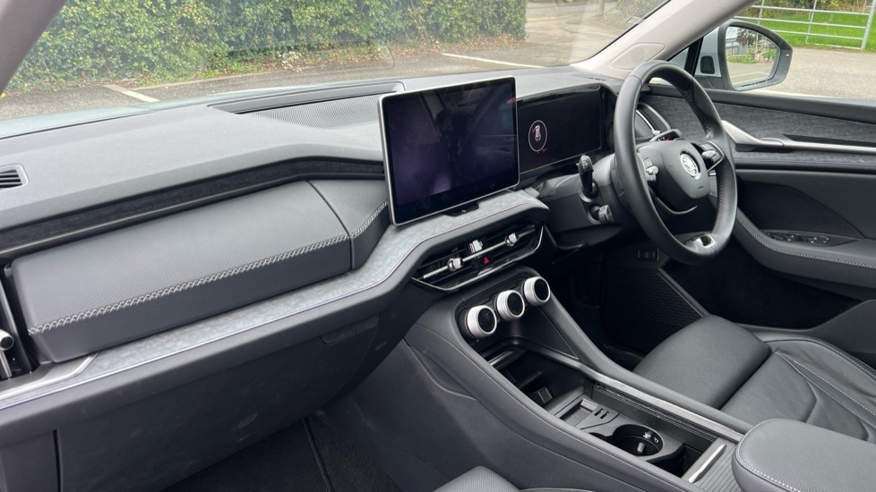 Used Skoda Kodiaq 2024 for sale - 76112215: Photo 2