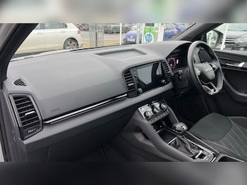 Used Skoda Karoq 2025 for sale - 77054224: Photo