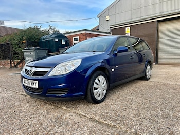Used Vauxhall Vectra 2008 for sale - 76176214: Photo 2