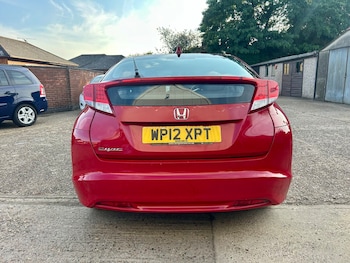 Used Honda Civic 2012 for sale - 75972335: Photo