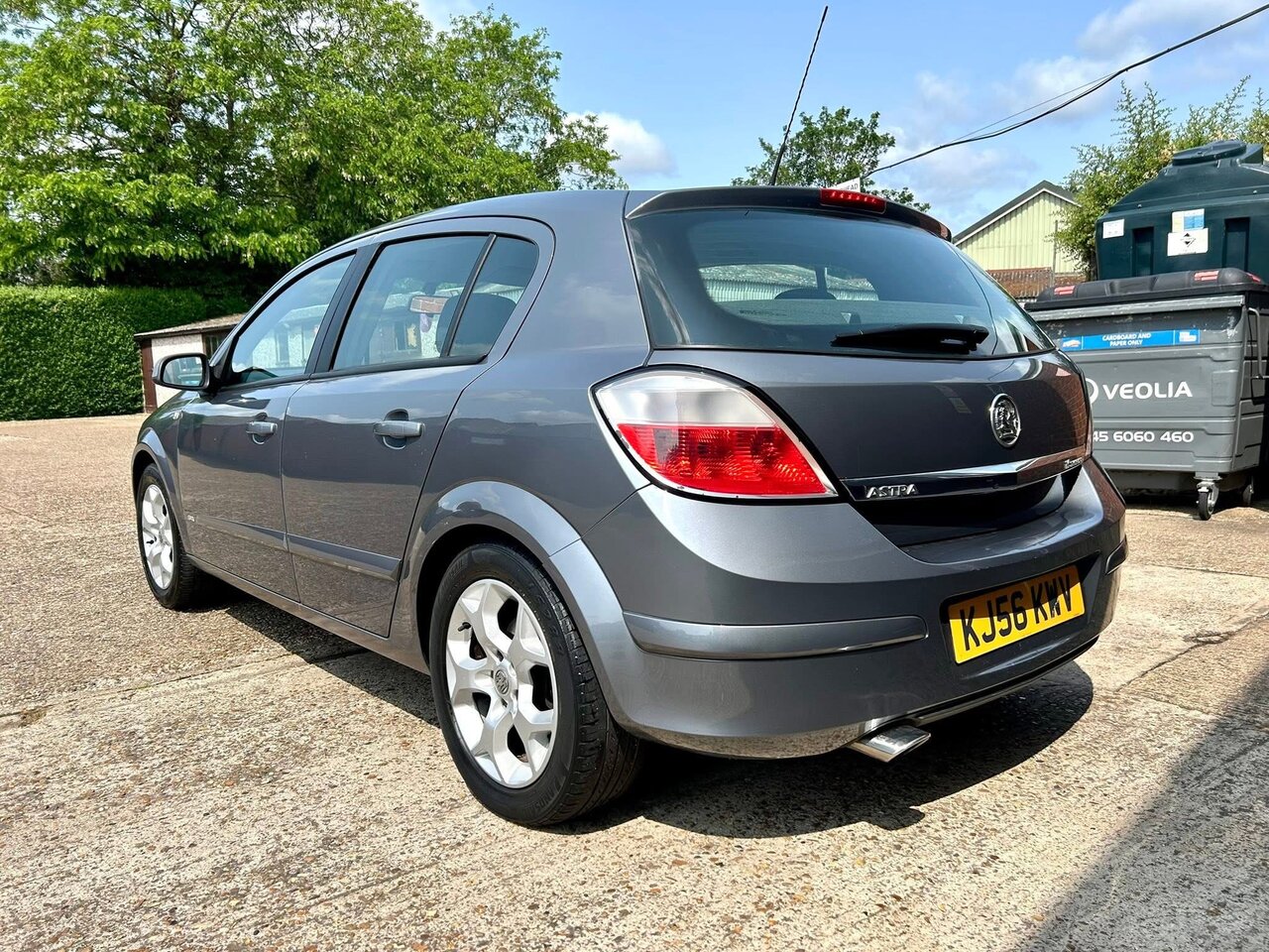 Vehicle 3