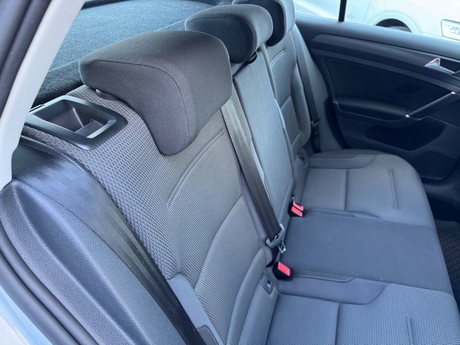 Used Volkswagen Golf 2017 for sale - 77283933: Photo 36