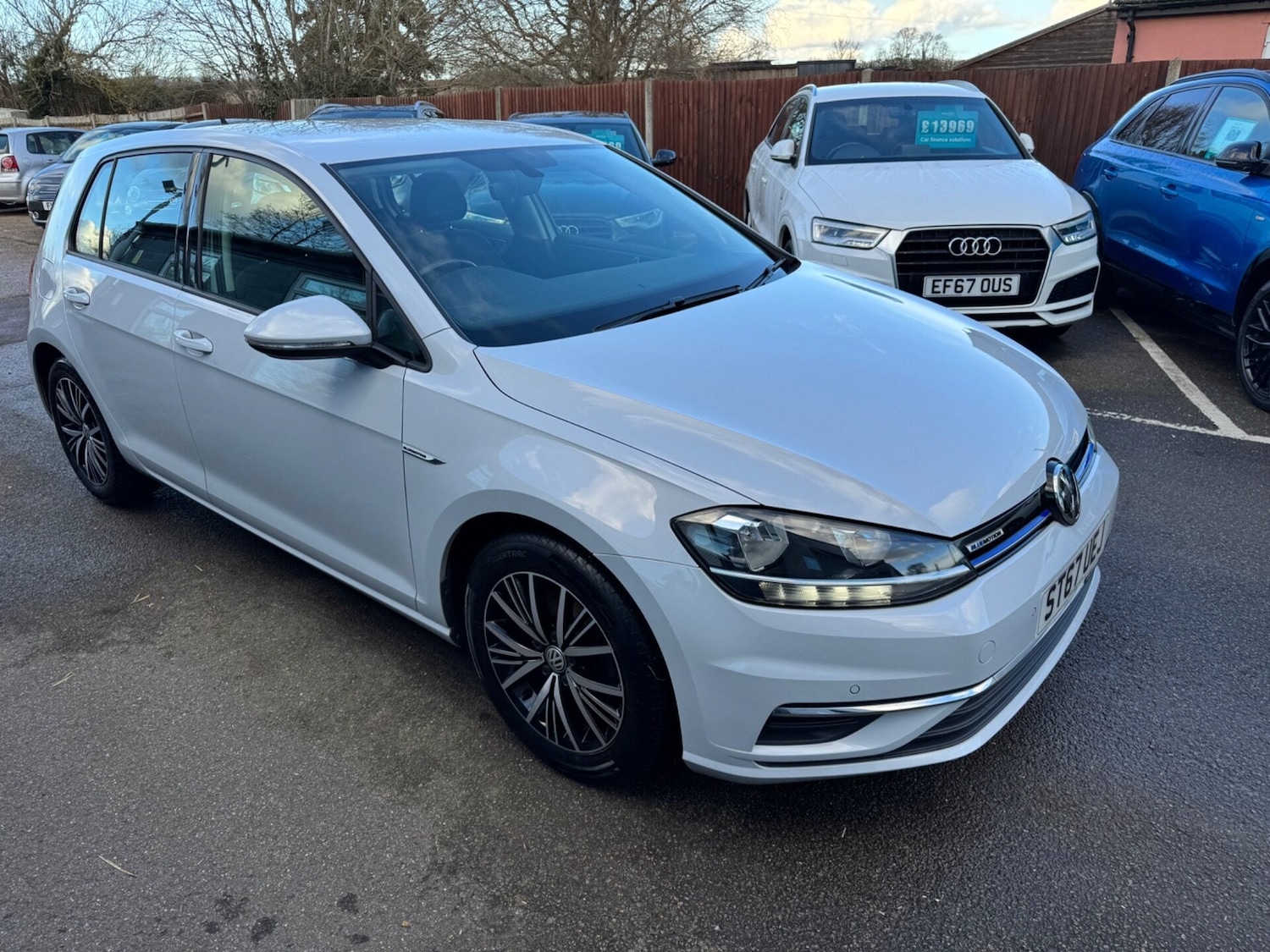 Used Volkswagen Golf 2017 for sale - 77283933: Photo 8