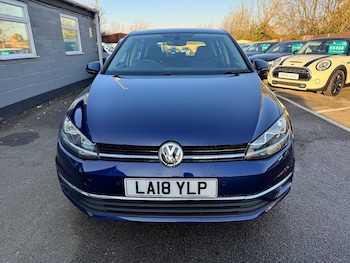 Used Volkswagen Golf 2018 for sale - 76710632: Photo