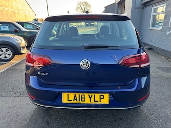 Used Volkswagen Golf 2018 for sale - 76710632: Photo