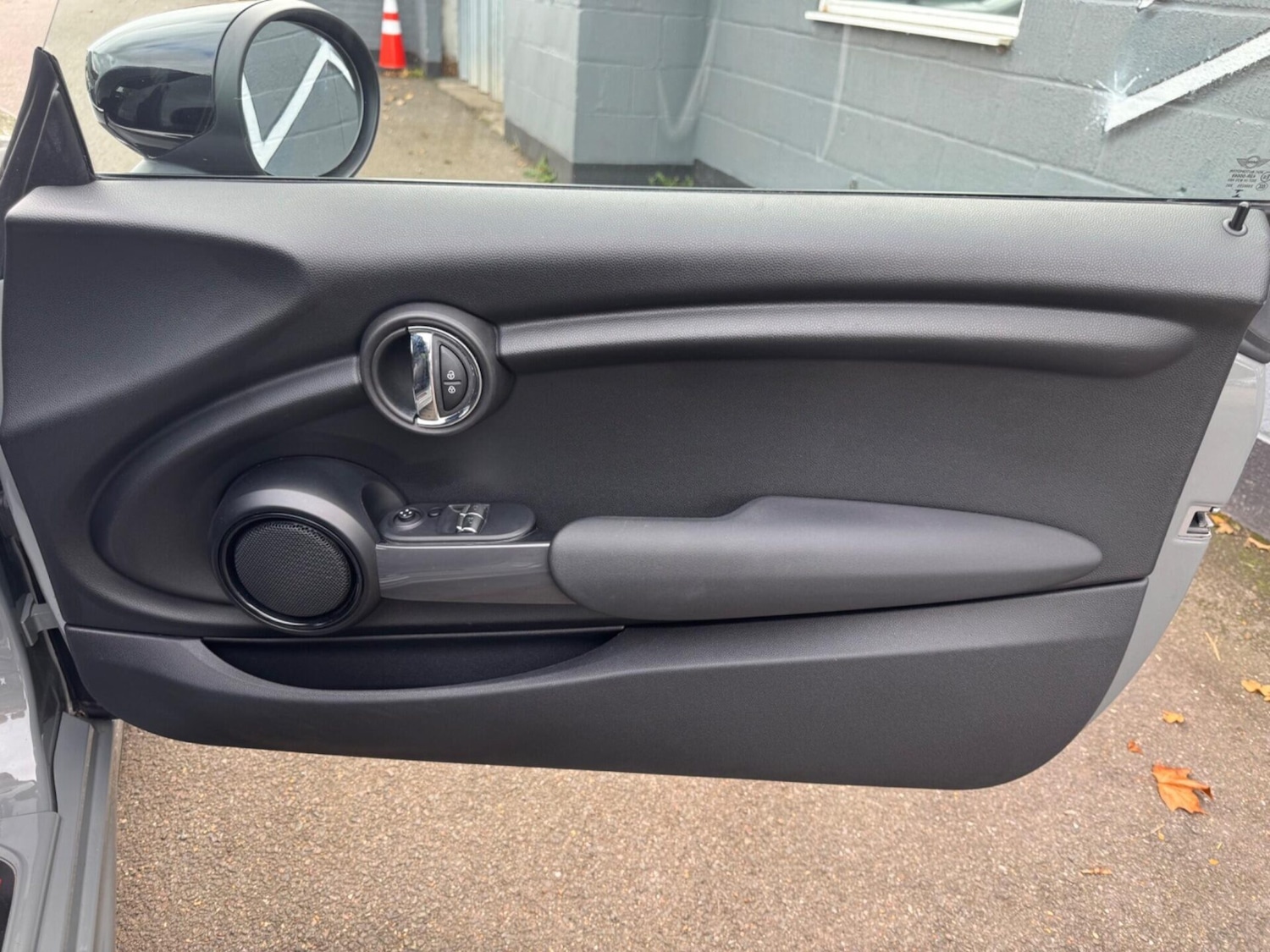 Used MINI Hatch 2019 for sale - 76576597: Photo 26