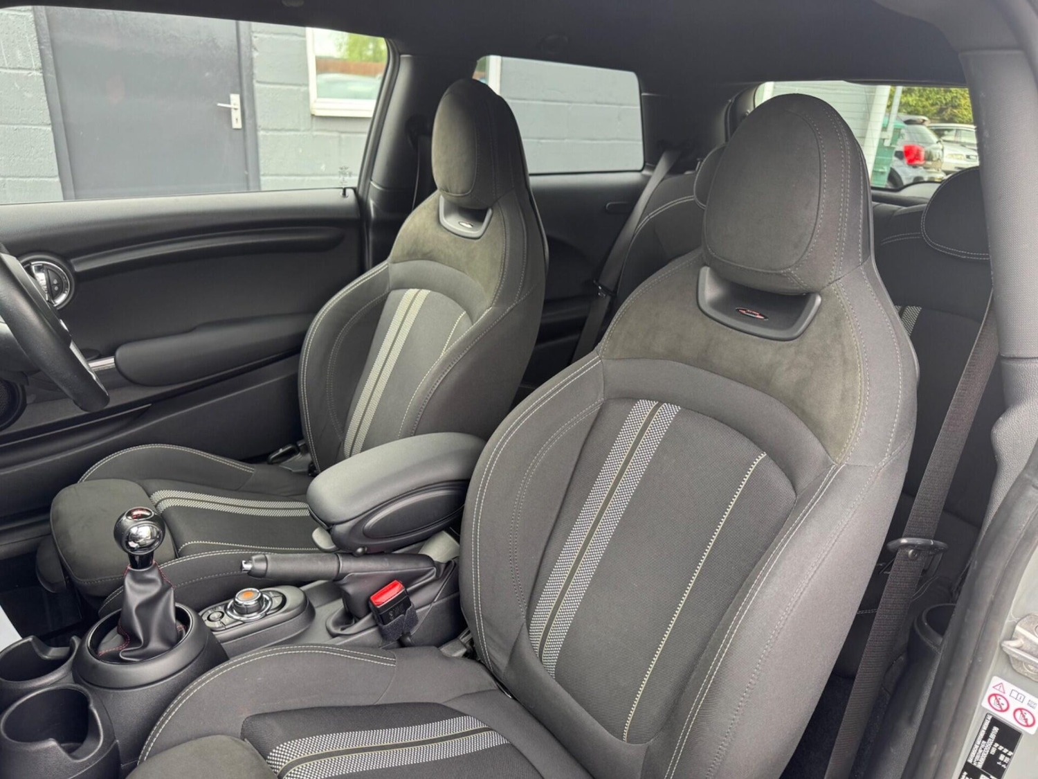 Used MINI Hatch 2019 for sale - 76576597: Photo 37