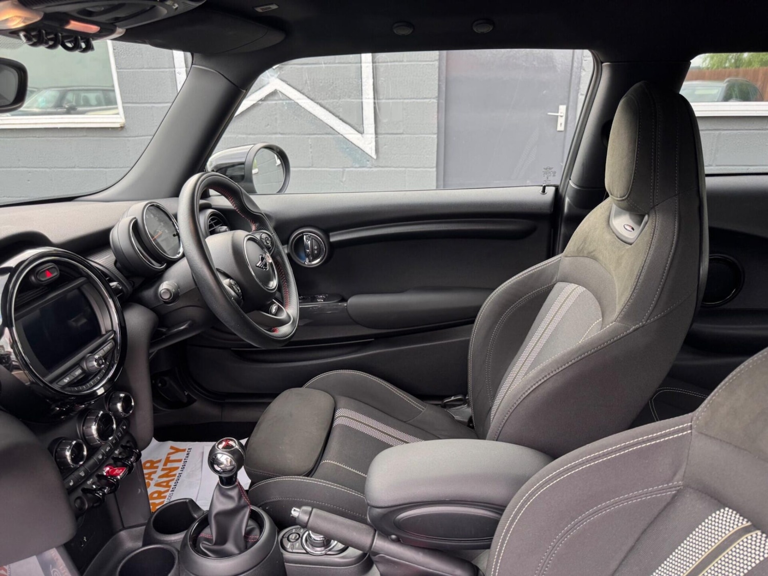 Used MINI Hatch 2019 for sale - 76576597: Photo 38